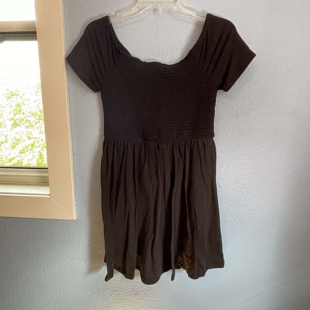 White Birch Black Smocked Bodice Short Sleeve Mini Romper Dress Size M